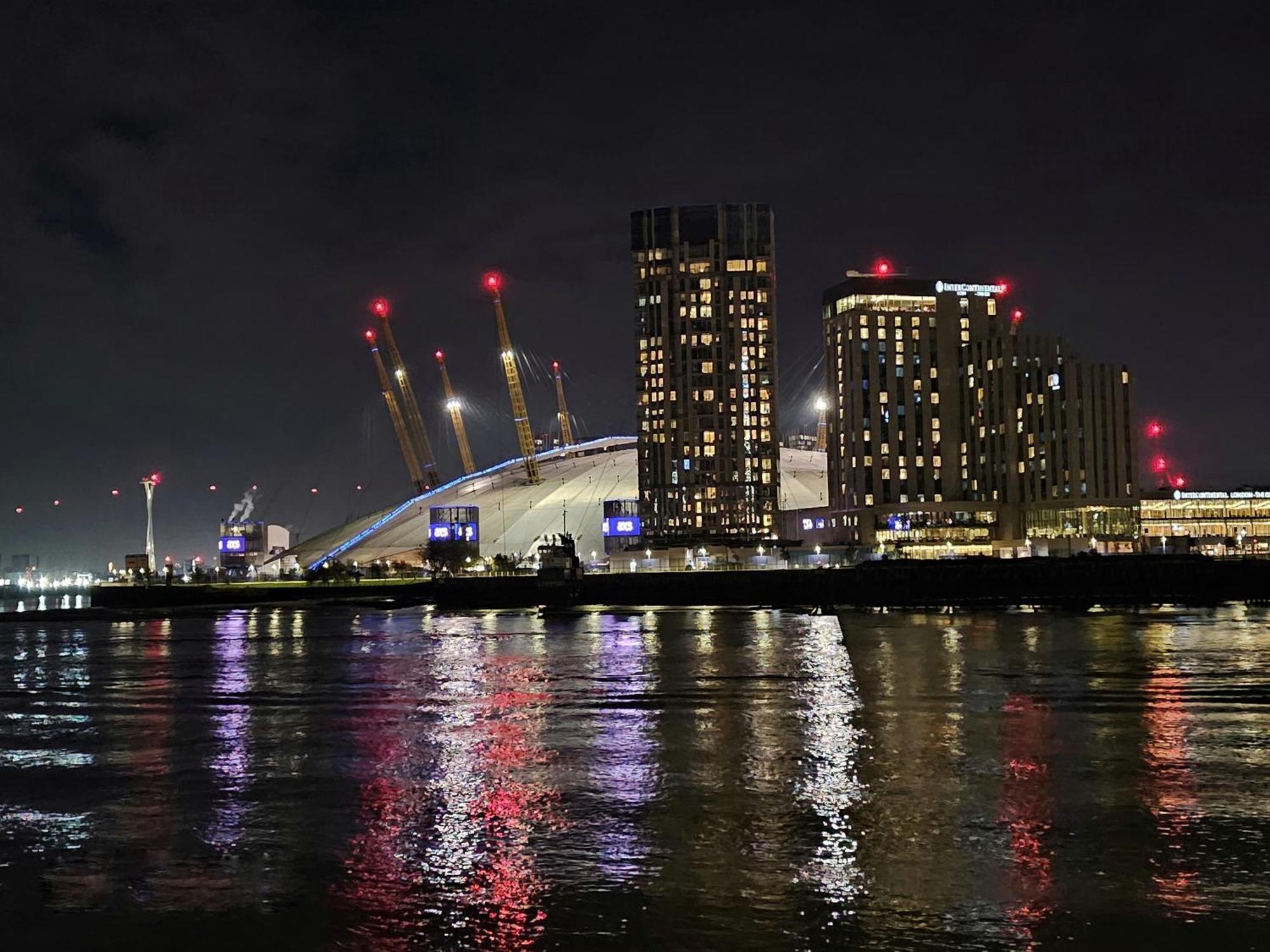 Luxury Apartment In Canary Wharf Londres Exterior foto